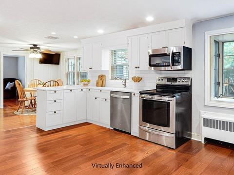 20 Meadow Ln, Needham, MA 02492 photo 9