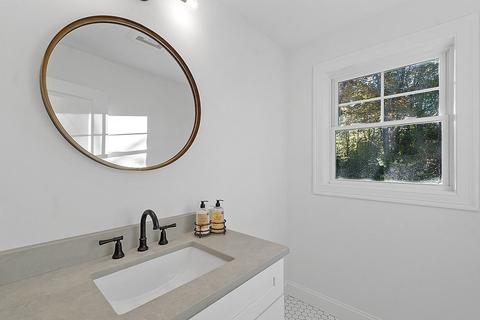 41 Mohawk Cir, Georgetown, MA 01833 photo 24