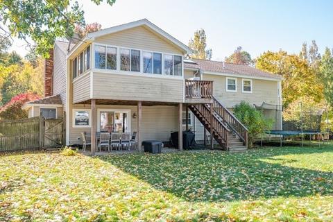 7 Arrowhead Rd, Danvers, MA 01923 photo 4