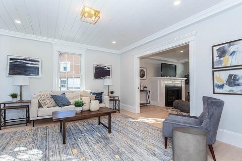 16 Thistle Ave, Milton, MA 02186 photo 15