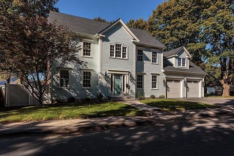 16 Thistle Ave, Milton, MA 02186 photo 2