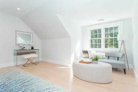 16 Thistle Ave, Milton, MA 02186 photo 33