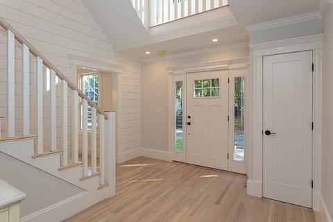 16 Thistle Ave, Milton, MA 02186 photo 7