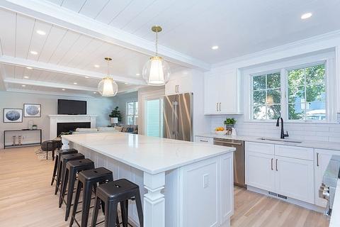 16 Thistle Ave, Milton, MA 02186 photo 10