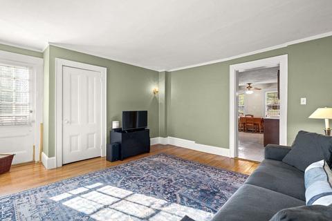 37 Temple St, Reading, MA 01867 photo 7