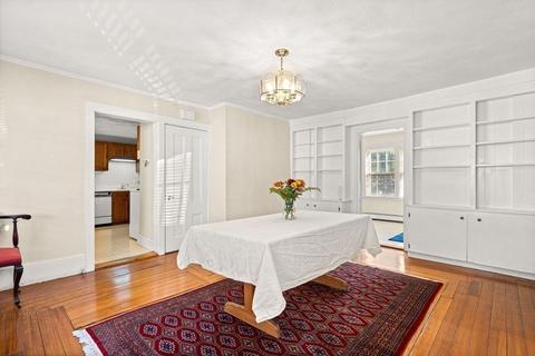 37 Temple St, Reading, MA 01867 photo 4