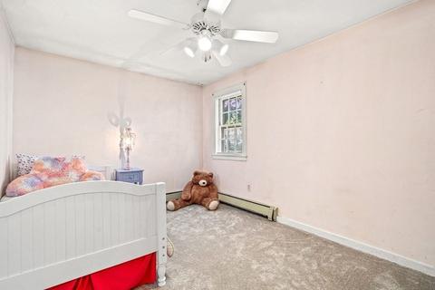 37 Temple St, Reading, MA 01867 photo 15