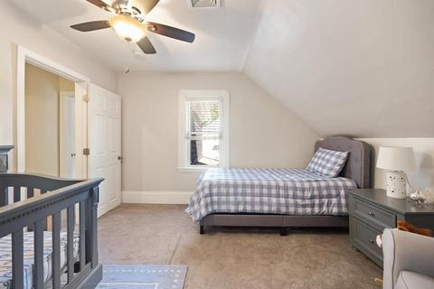 12 Maple St, Saugus, MA 01906 photo 18
