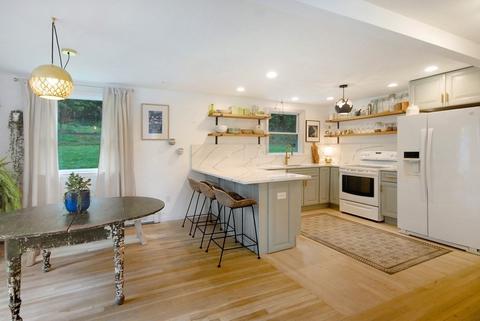 23 Old Marlboro Rd, Maynard, MA 01754 photo 9