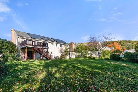85 Mackintosh Ave, Needham, MA 02492 photo 24