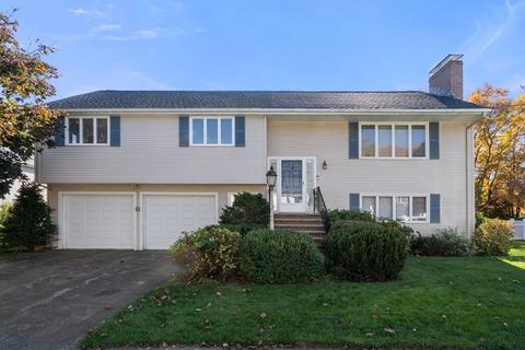 85 Mackintosh Ave, Needham, MA 02492 photo 1