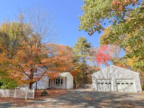 31 Walnut Rd, Wrentham, MA 02093 photo 1