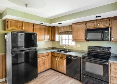 27 4th St, Worcester, MA 01602 photo 10