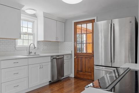 3 Oakland Rd, Danvers, MA 01923 photo 6