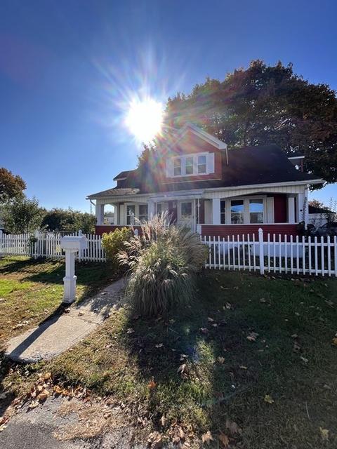 19 Marshall Ave, Chicopee, MA 01013 photo 1