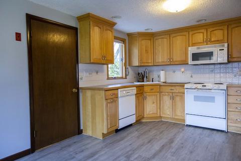 69 Sturges Rd, Reading, MA 01867 photo 15