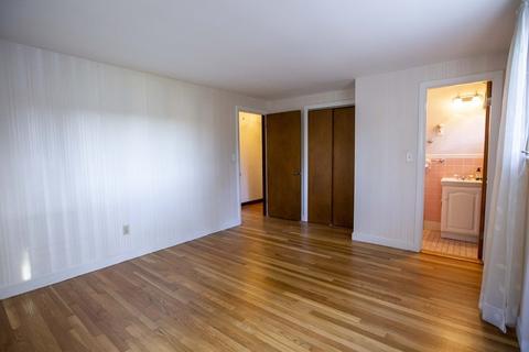 69 Sturges Rd, Reading, MA 01867 photo 8
