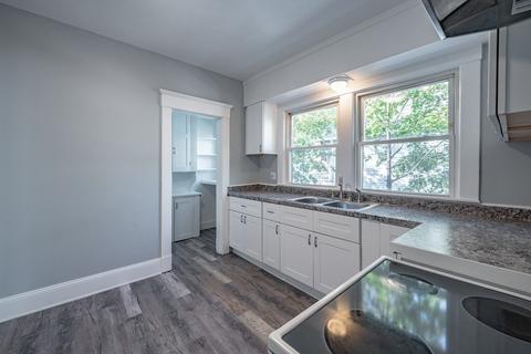 15 Kimberly Ave, Springfield, MA 01108 photo 3