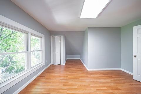 15 Kimberly Ave, Springfield, MA 01108 photo 27