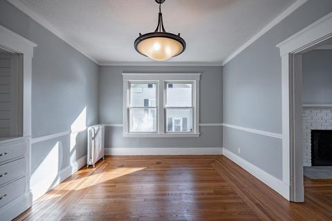 15 Kimberly Ave, Springfield, MA 01108 photo 9