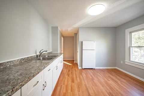 15 Kimberly Ave, Springfield, MA 01108 photo 29