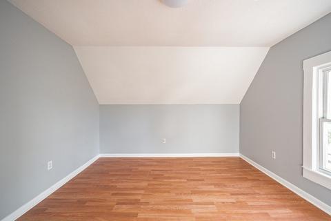 15 Kimberly Ave, Springfield, MA 01108 photo 32