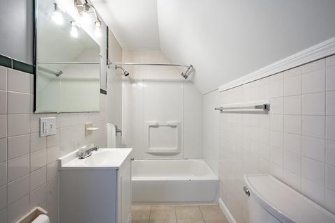 15 Kimberly Ave, Springfield, MA 01108 photo 22