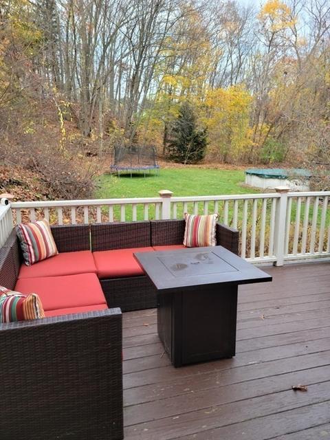 24 Pleasant St, Sutton, MA 01590 photo 5