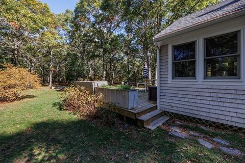 27 Saddleback Rd, Mashpee, MA 02649 photo 6