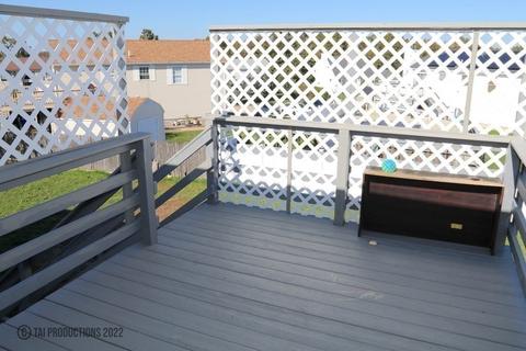 54 Seaward Ln, Fall River, MA 02720 photo 23