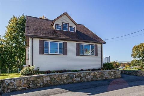 56 Beacon St, Dedham, MA 02026 photo 3