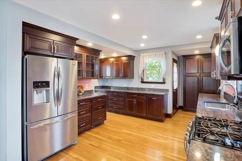 56 Beacon St, Dedham, MA 02026 photo 12