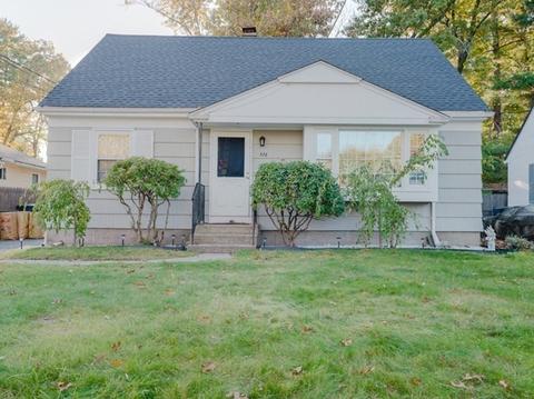376 Dwight Rd, Springfield, MA 01108 photo 1