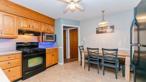 376 Dwight Rd, Springfield, MA 01108 photo 4