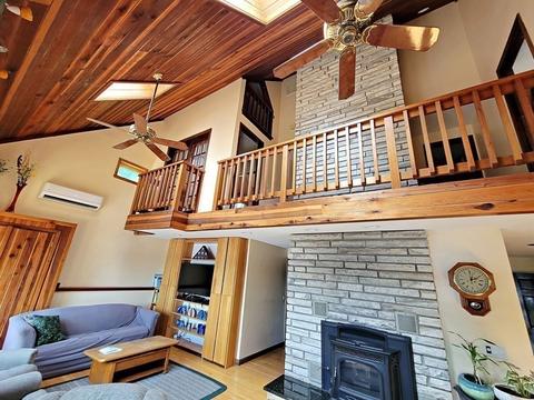 19 Horseshoe Cir, Ware, MA 01082 photo 6
