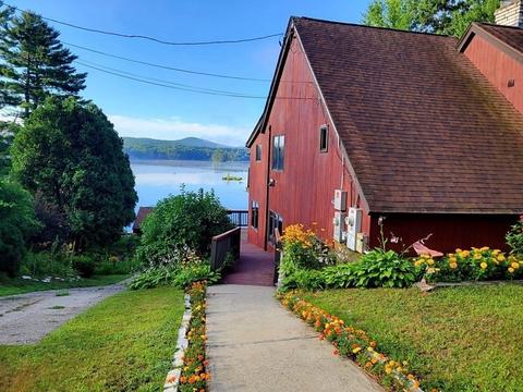19 Horseshoe Cir, Ware, MA 01082 photo 3