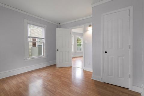74 Jasper St, Springfield, MA 01109 photo 9