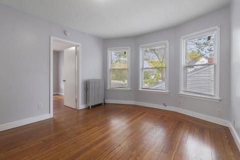 74 Jasper St, Springfield, MA 01109 photo 16