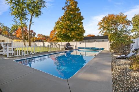 46 Timber Ln, Springfield, MA 01119 photo 41