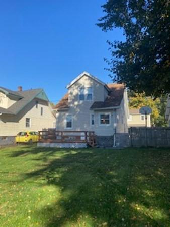91 Clayton St, Springfield, MA 01107 photo 3