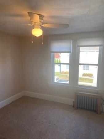 91 Clayton St, Springfield, MA 01107 photo 7