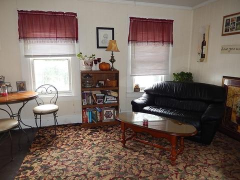12 Thenius St, Worcester, MA 01607 photo 3