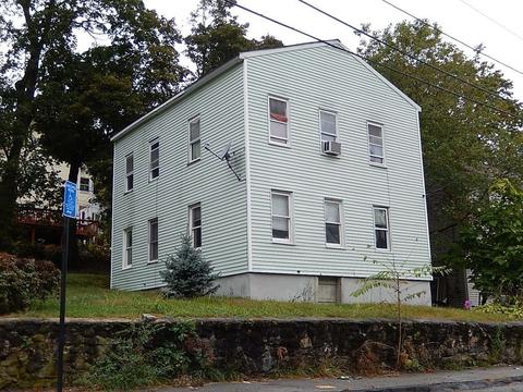 12 Thenius St, Worcester, MA 01607 photo 1