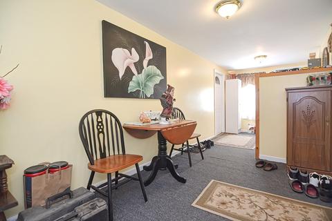 14 Brewer St, Worcester, MA 01609 photo 5