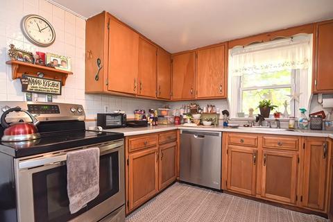 14 Brewer St, Worcester, MA 01609 photo 8