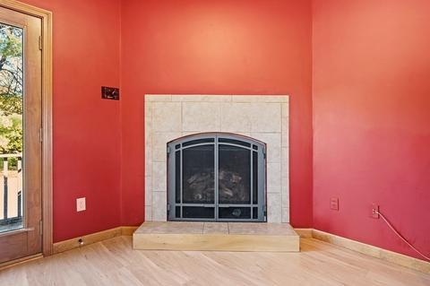 8 Hyde St, Worcester, MA 01606 photo 28