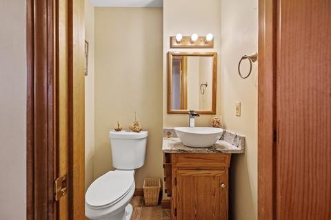 8 Hyde St, Worcester, MA 01606 photo 13