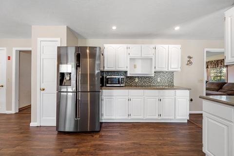 8 Hyde St, Worcester, MA 01606 photo 7