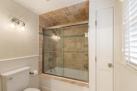 34 Flint St, Marblehead, MA 01945 photo 27