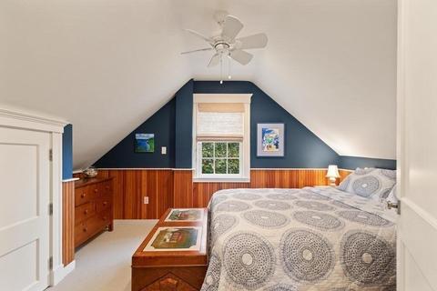 34 Flint St, Marblehead, MA 01945 photo 29